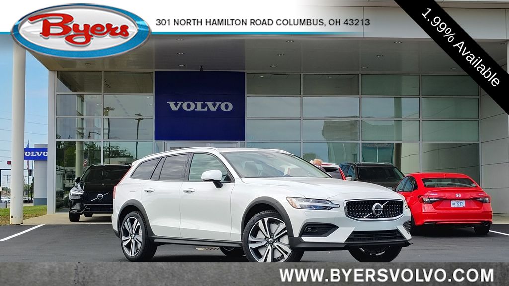 Crystal White Pearl 2026 Volvo V60 Cross Country B5 Plus AWD Wagon All-Wheel Drive Automatic