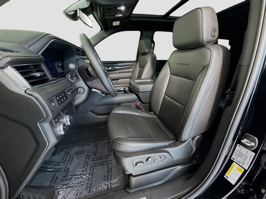 Thumbnail: 2024 GMC Yukon - 20