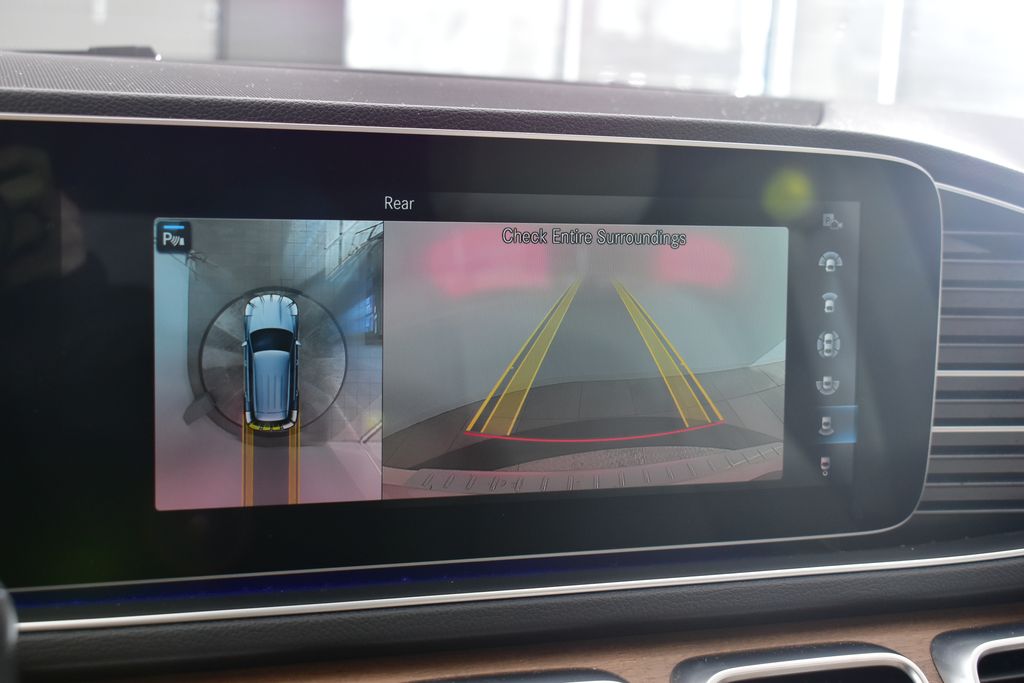 Thumbnail: 2023 Mercedes-Benz GLE - 21