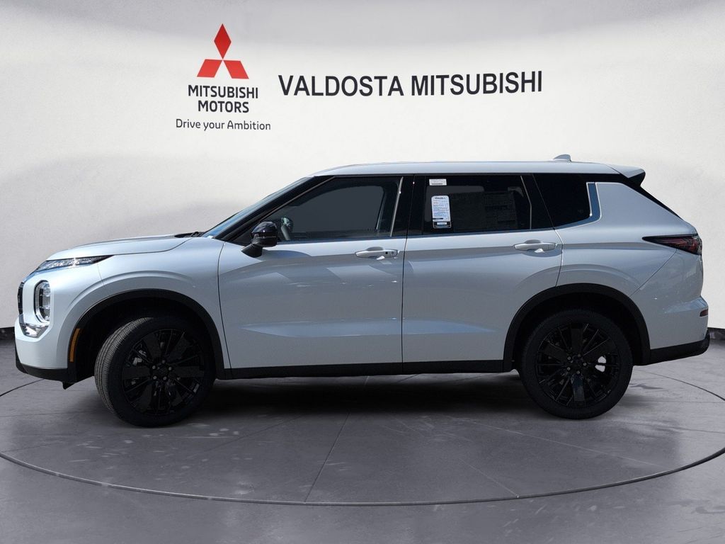 New 2026 Mitsubishi Outlander SUV