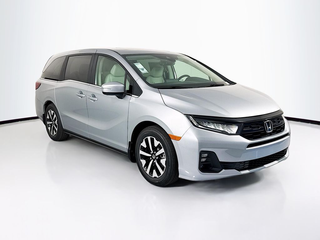 New 2026 Silver Honda EX-L image 3