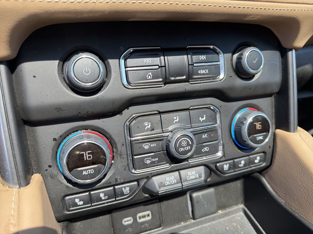 2023 Summit White Chevrolet Suburban Premier RWD SUV