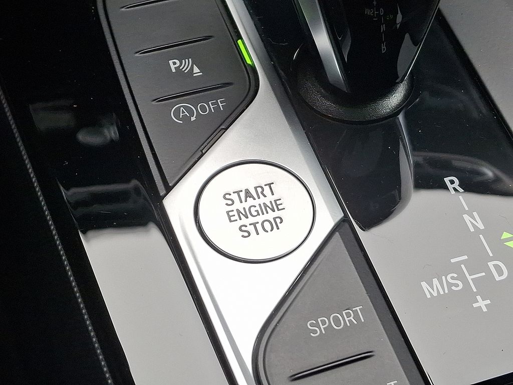 Thumbnail: 2022 BMW 2 Series - 25