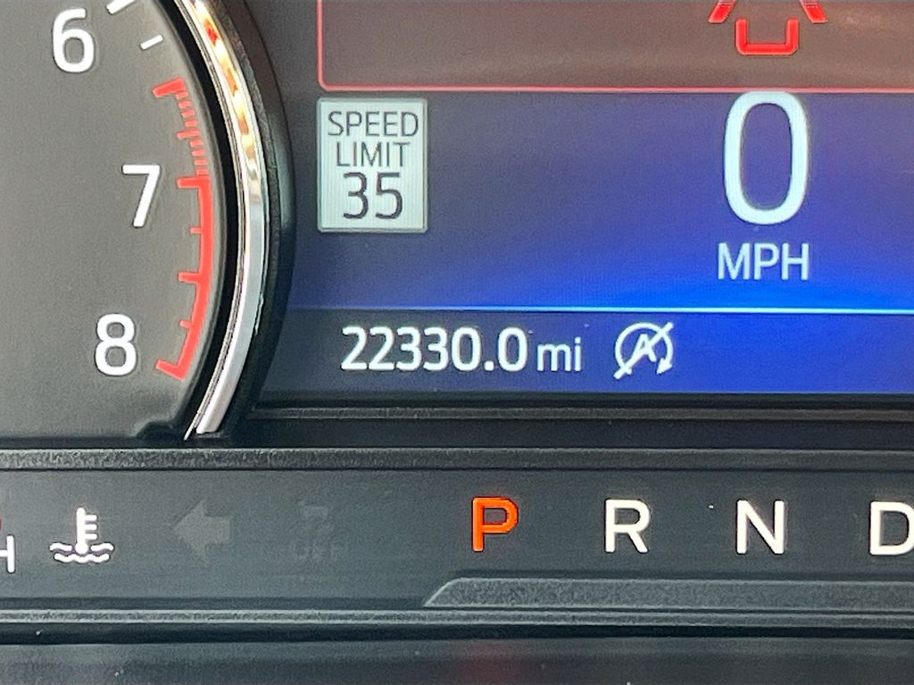 2023 Ford Explorer ST-Line - 11