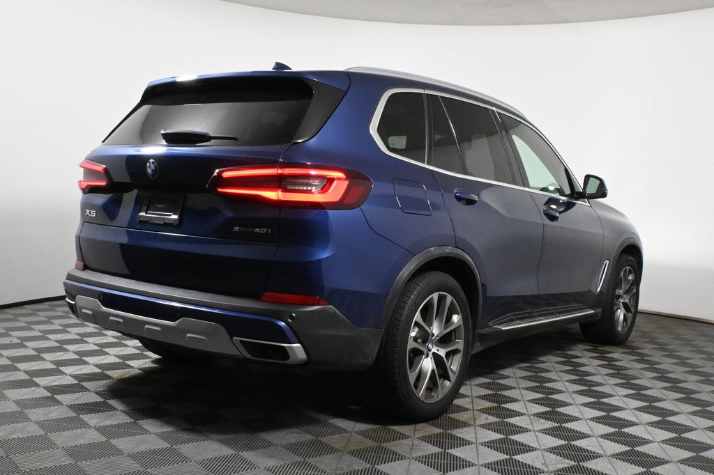 Thumbnail: 2021 BMW X5 - 6