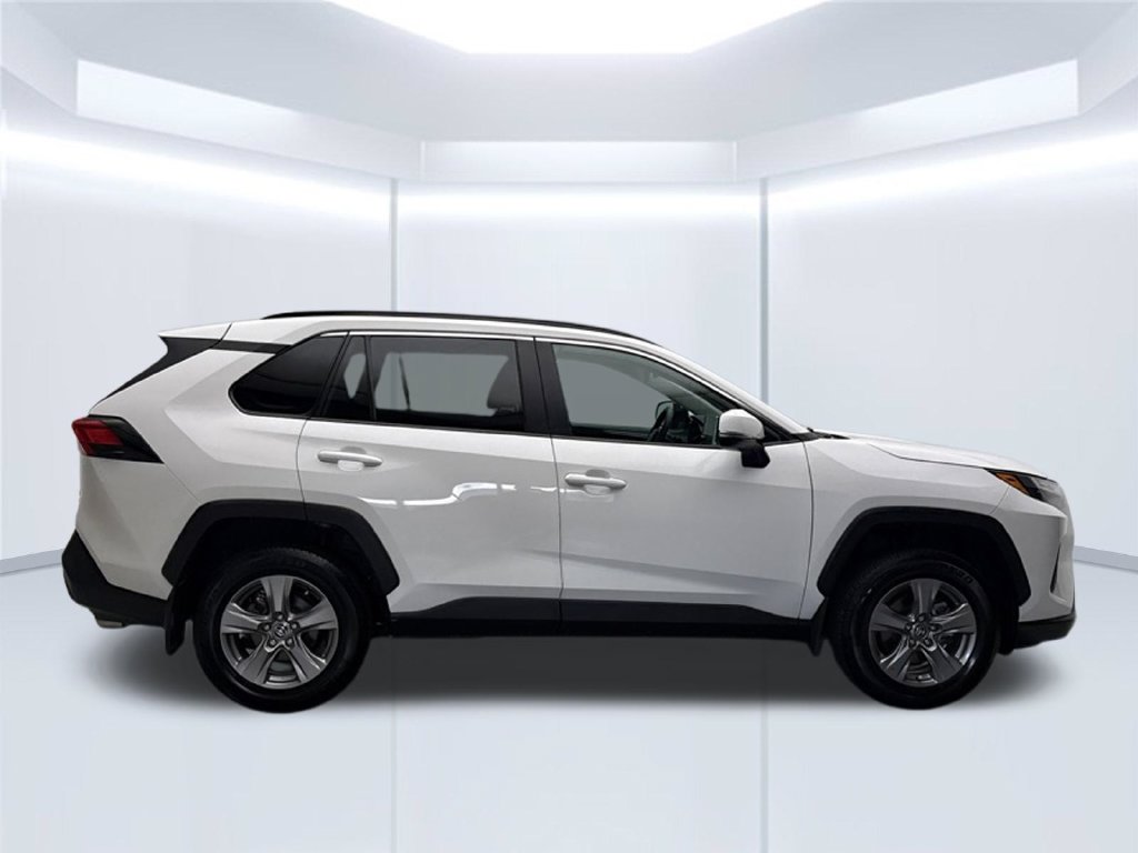 Thumbnail: 2024 Toyota RAV4 - 9