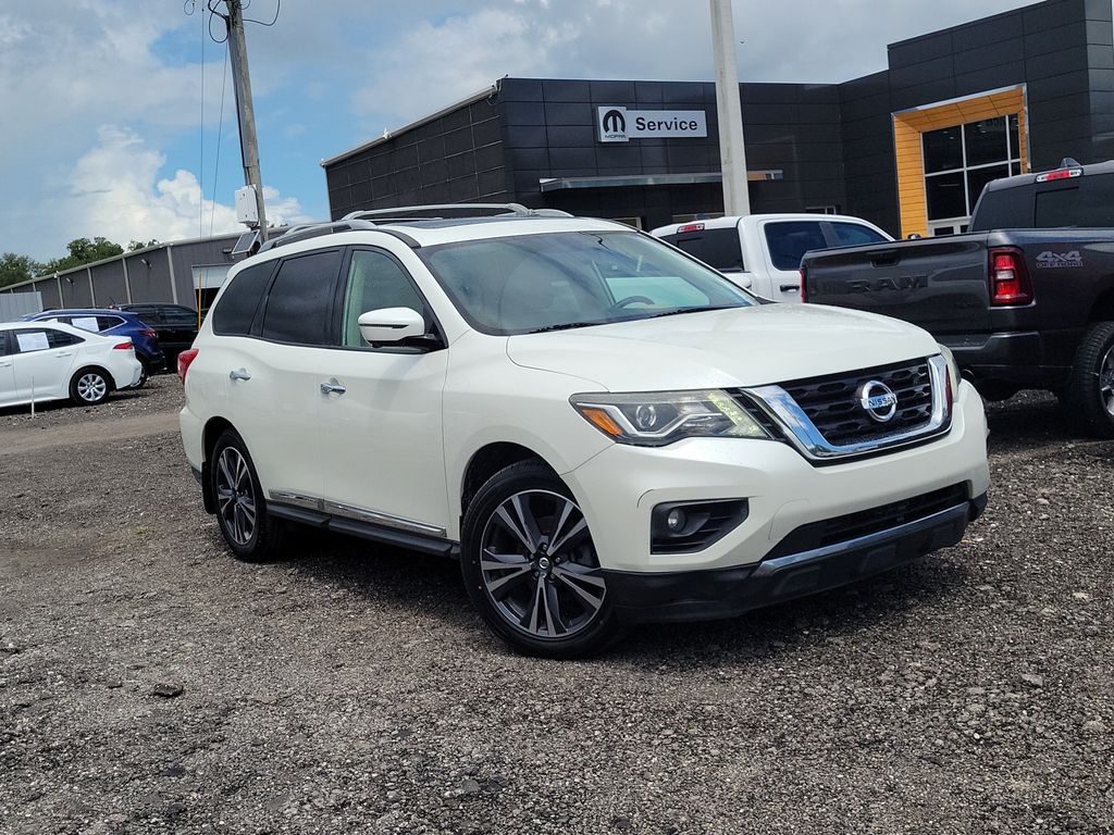 2018 Nissan Pathfinder Platinum