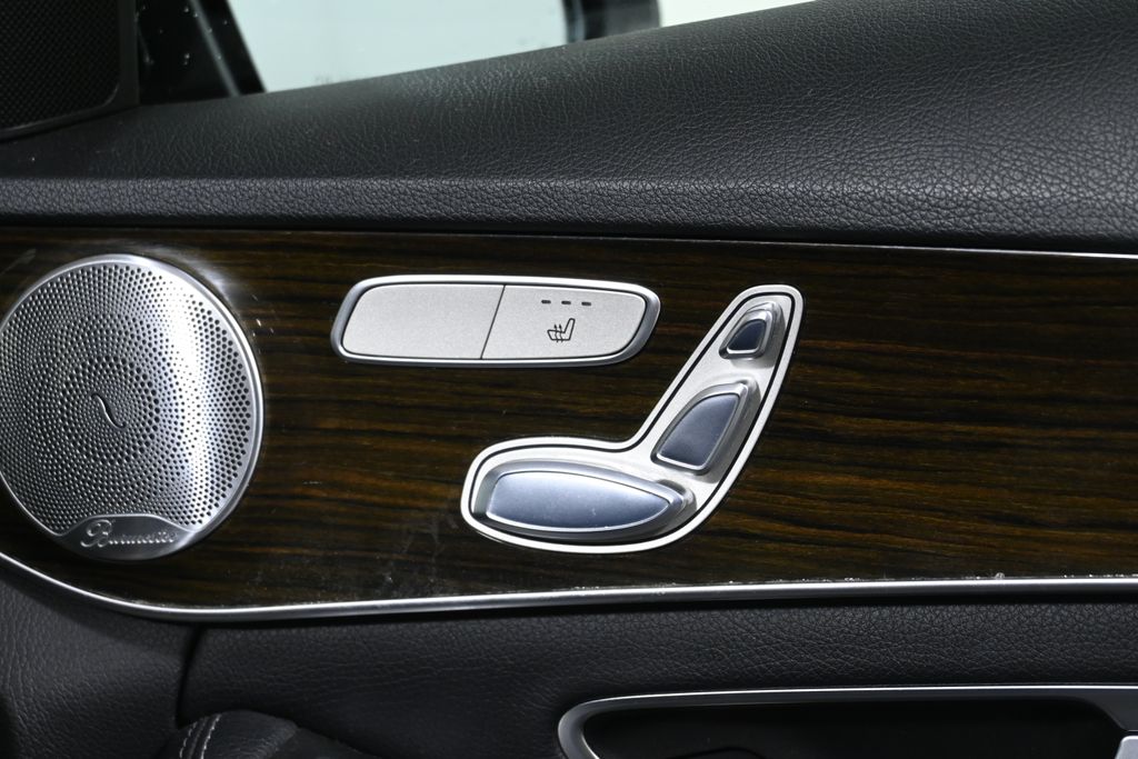 2018 Mercedes-Benz C-Class C 300 28