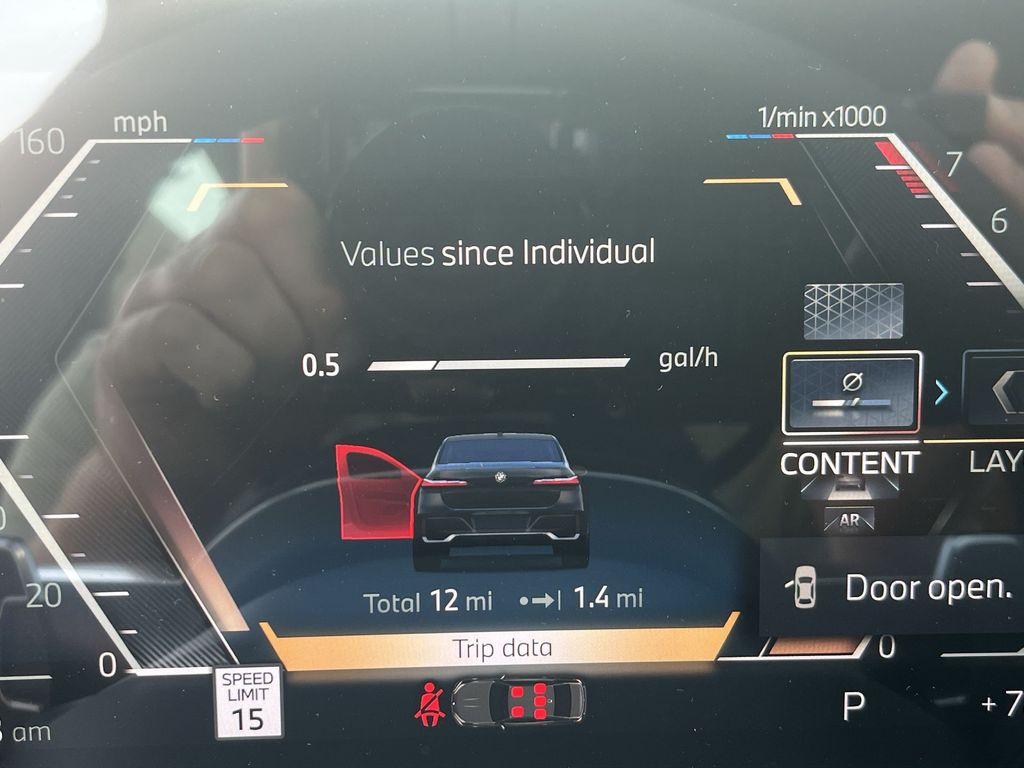 Thumbnail: 2025 BMW 7 Series - 15