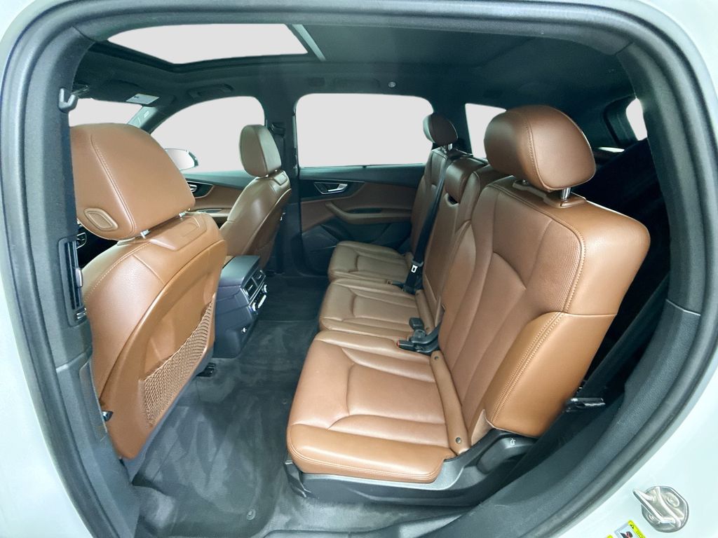 Thumbnail: 2018 Audi Q7 - 20