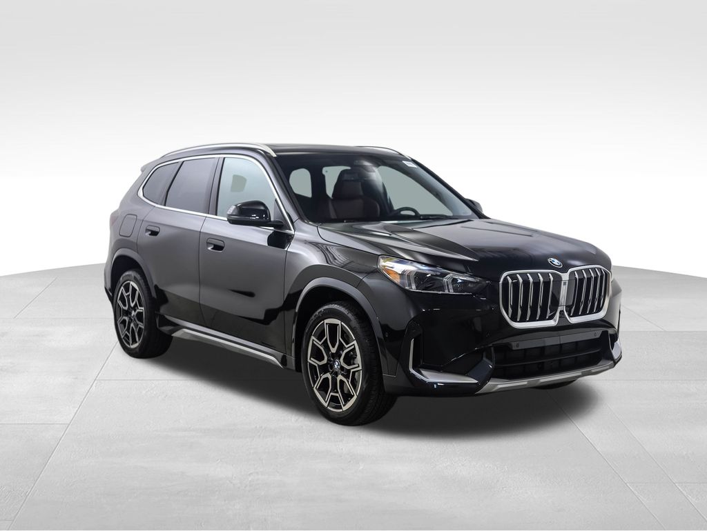 Thumbnail: 2026 BMW X1 - 8