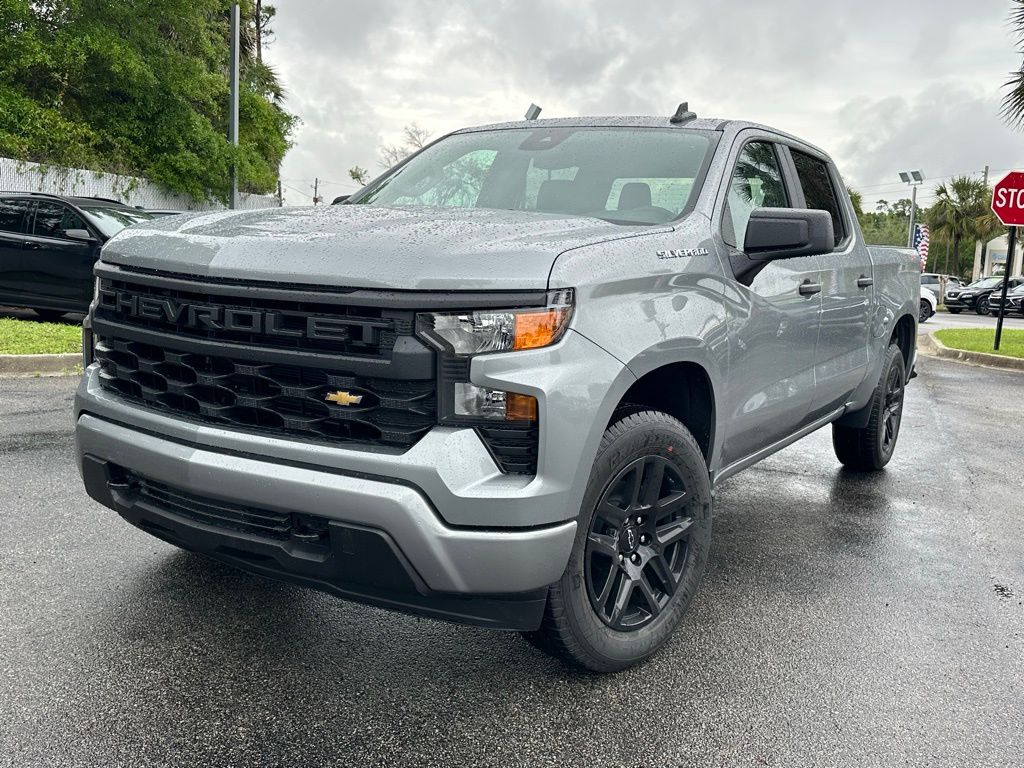 2024 Chevrolet Silverado 1500 Custom 4