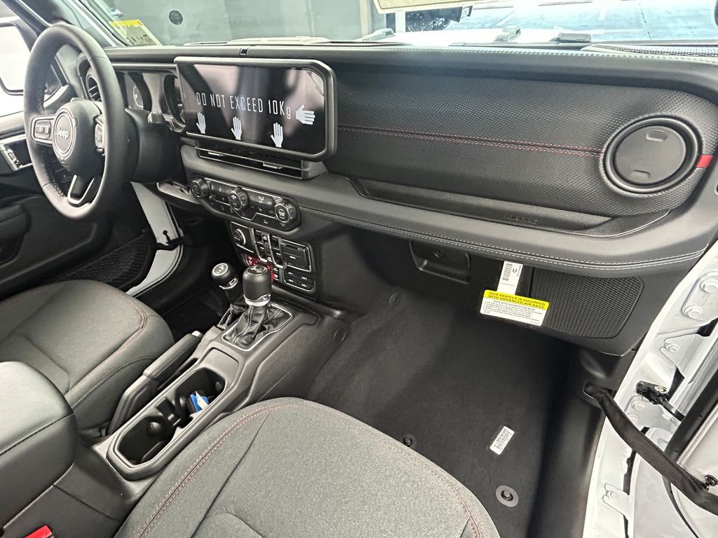 New 2026 Bright White Clearcoat Jeep Rubicon image 17