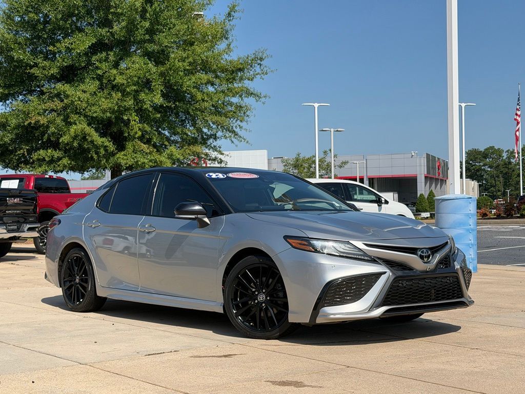 Celestial Silver Metallic 2023 Toyota Camry Sedan Front-Wheel Drive 8-Speed Automatic