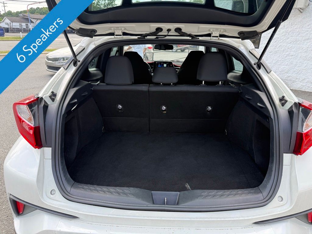 View vehicle photo 6