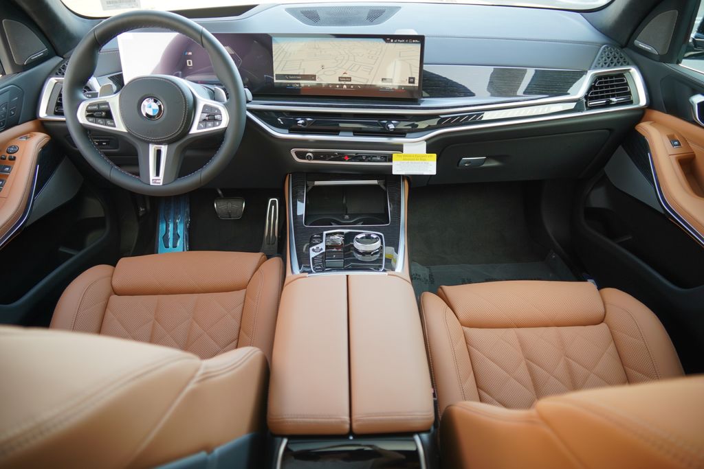 Thumbnail: 2026 BMW X5 - 13