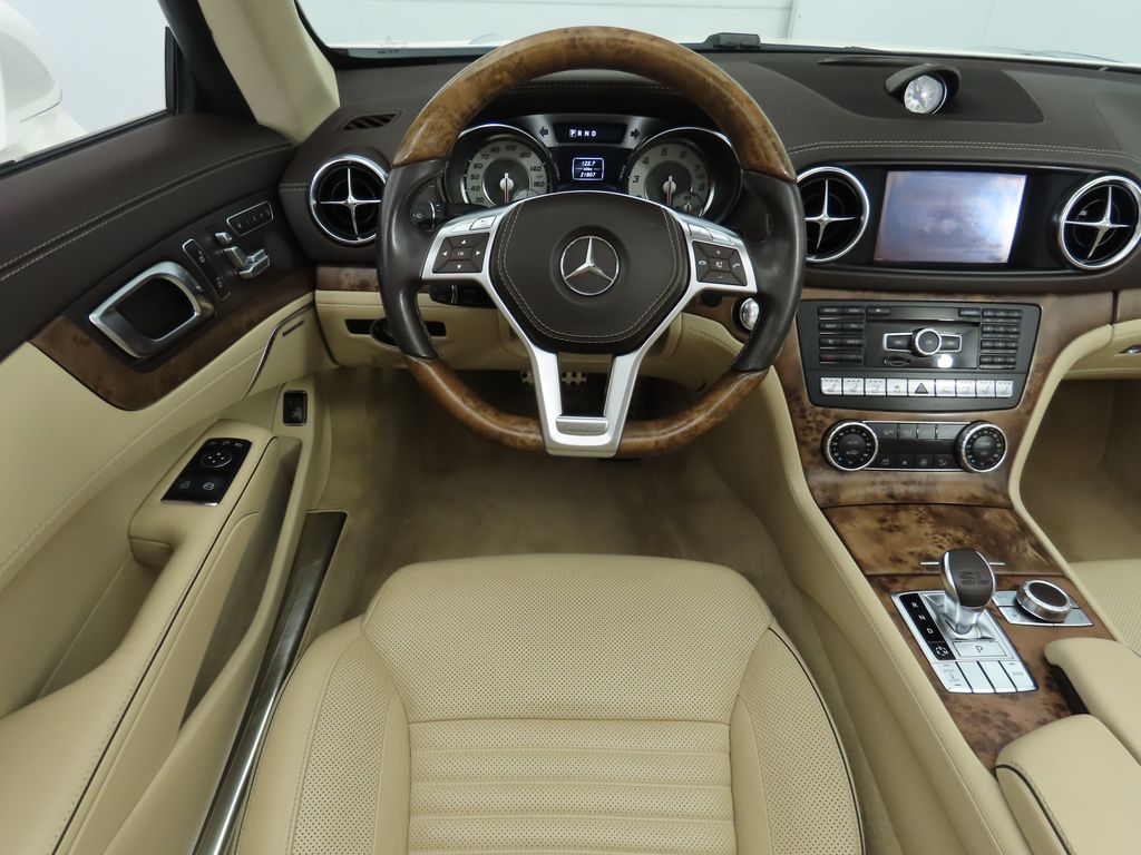 2013 Mercedes-Benz SL-Class SL 550 18