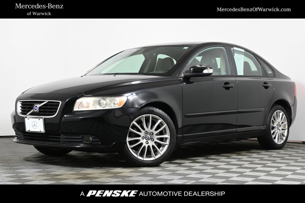 2010 Volvo S40  -
                Warwick, RI