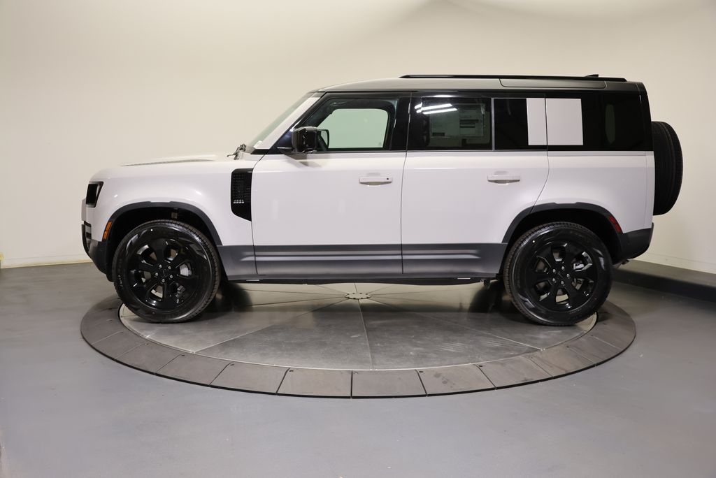 Thumbnail: 2026 Land Rover Defender - 2