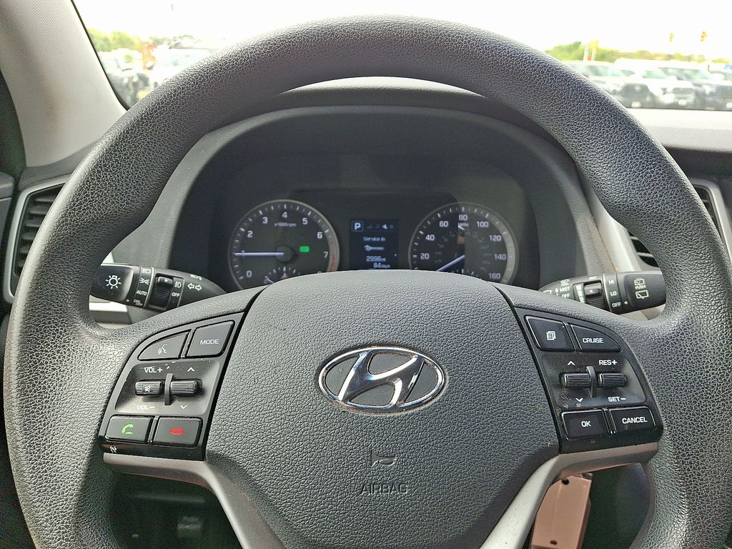 Thumbnail: 2018 Hyundai Tucson - 18