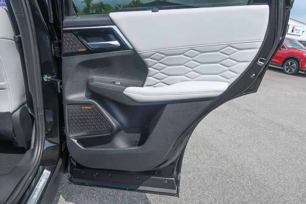 2025 Mitsubishi Outlander SEL 2.5 S-AWC