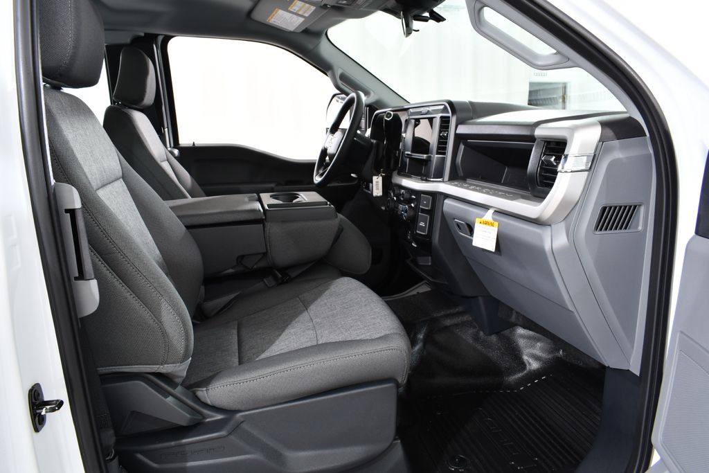 New 2026 White Ford XL image 10