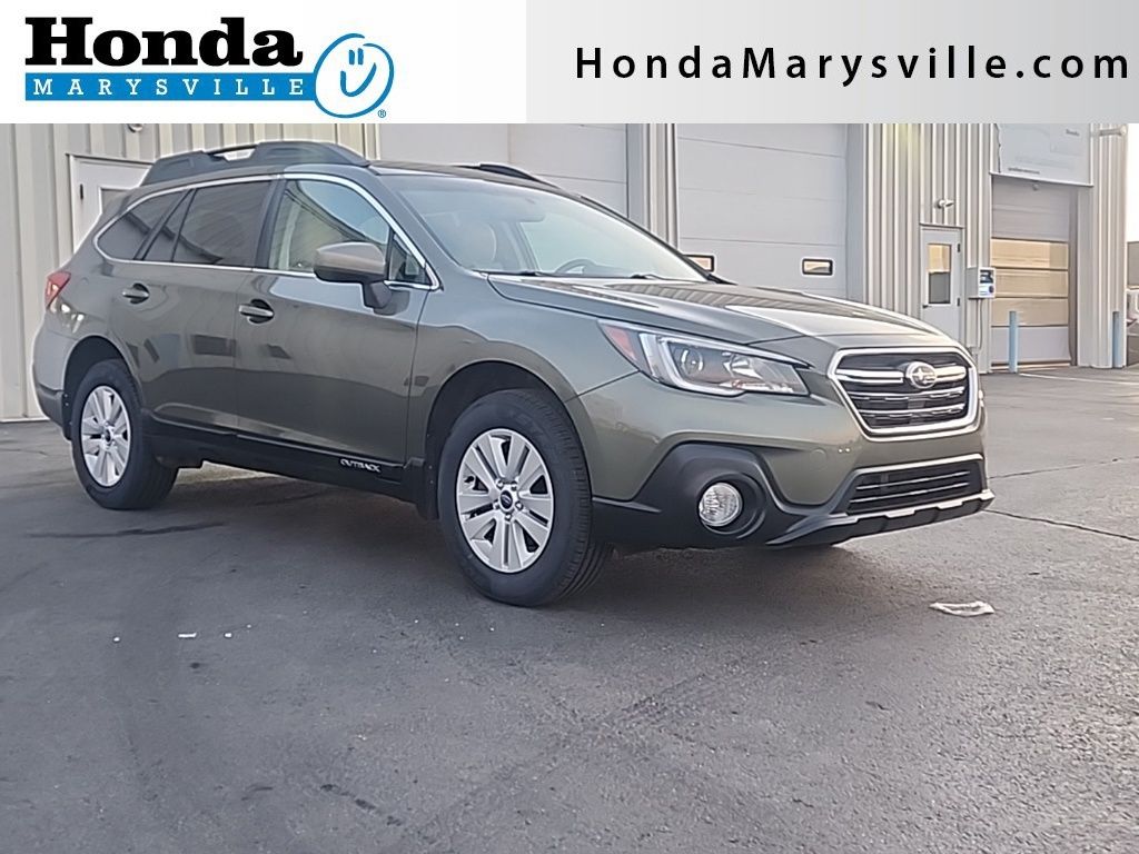 Green Metallic 2018 Subaru Outback 2.5i Premium AWD Wagon All-Wheel Drive Continuously Variable Transmission