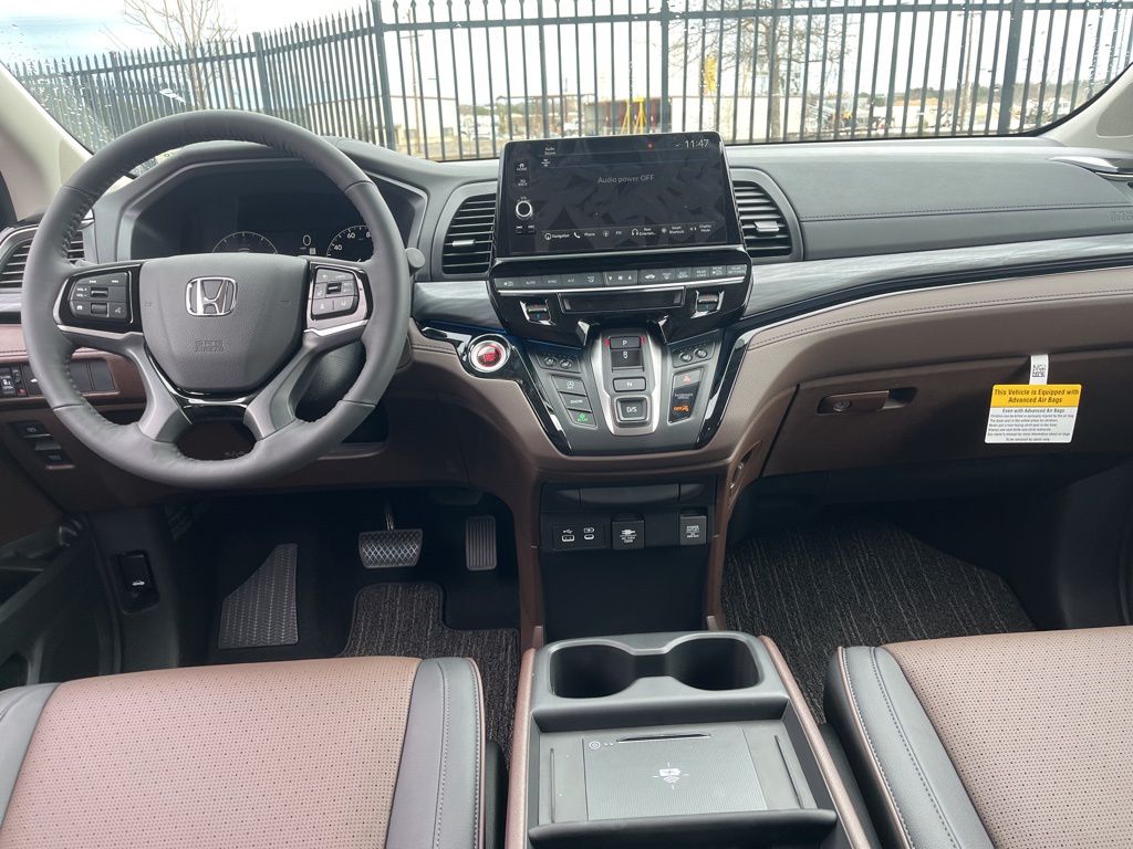 Thumbnail: 2026 Honda Odyssey - 9