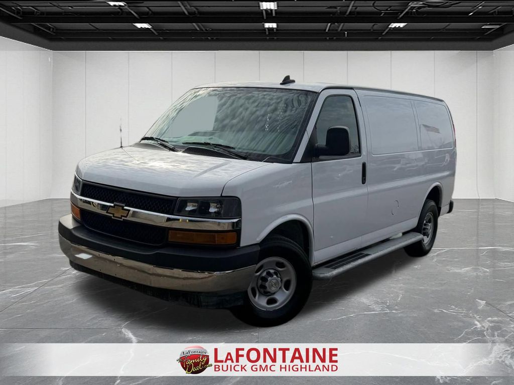 2024 Chevrolet Express Cargo 2500 RWD