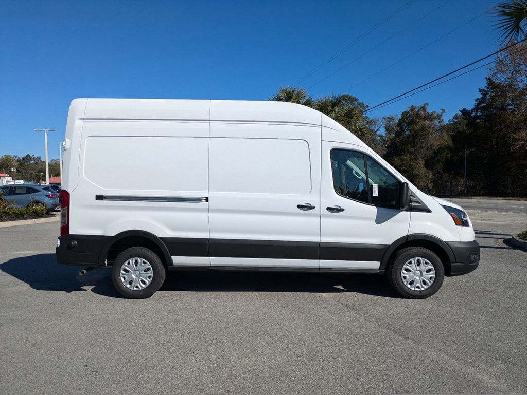 2024 Ford Transit 250