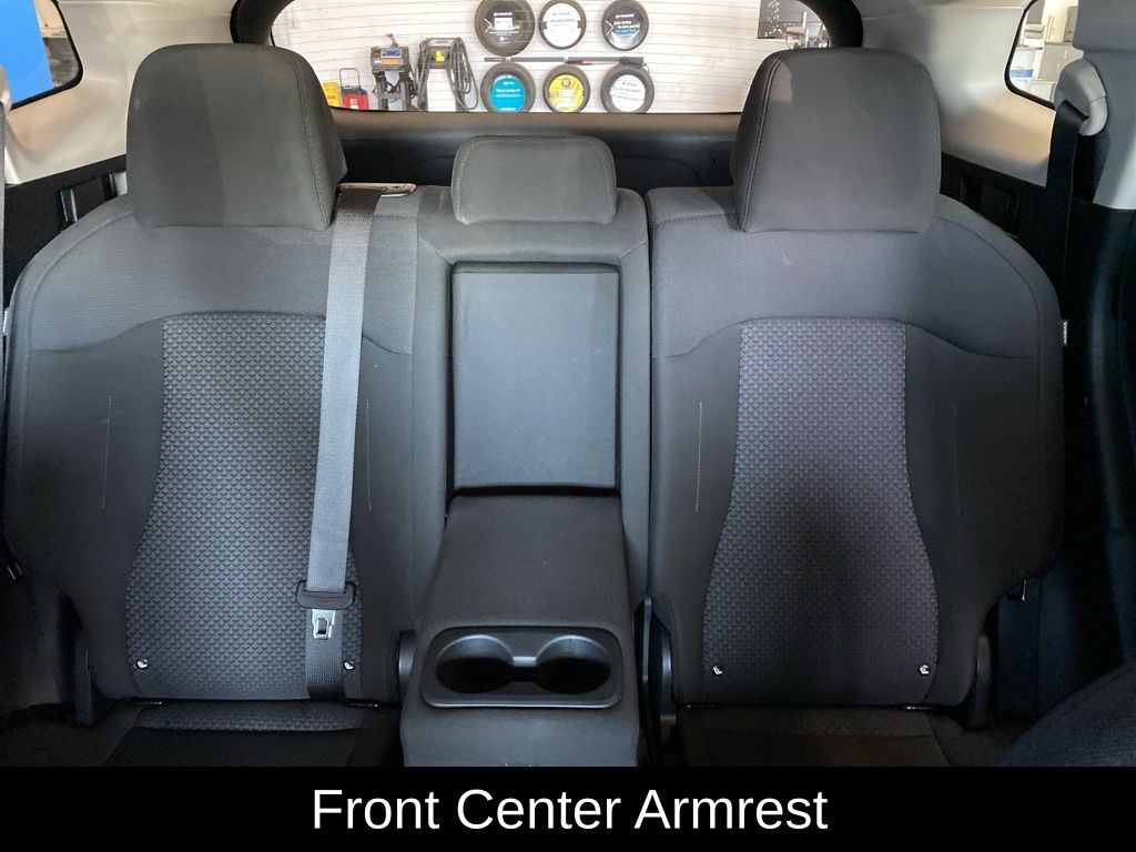 Used 2025 Silver Kia LX image 13