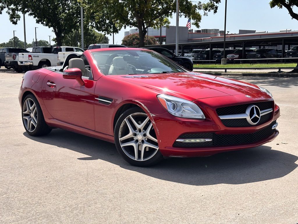 Red 2016 Mercedes-Benz SLK Convertible Rear-Wheel Drive 9-Speed Automatic