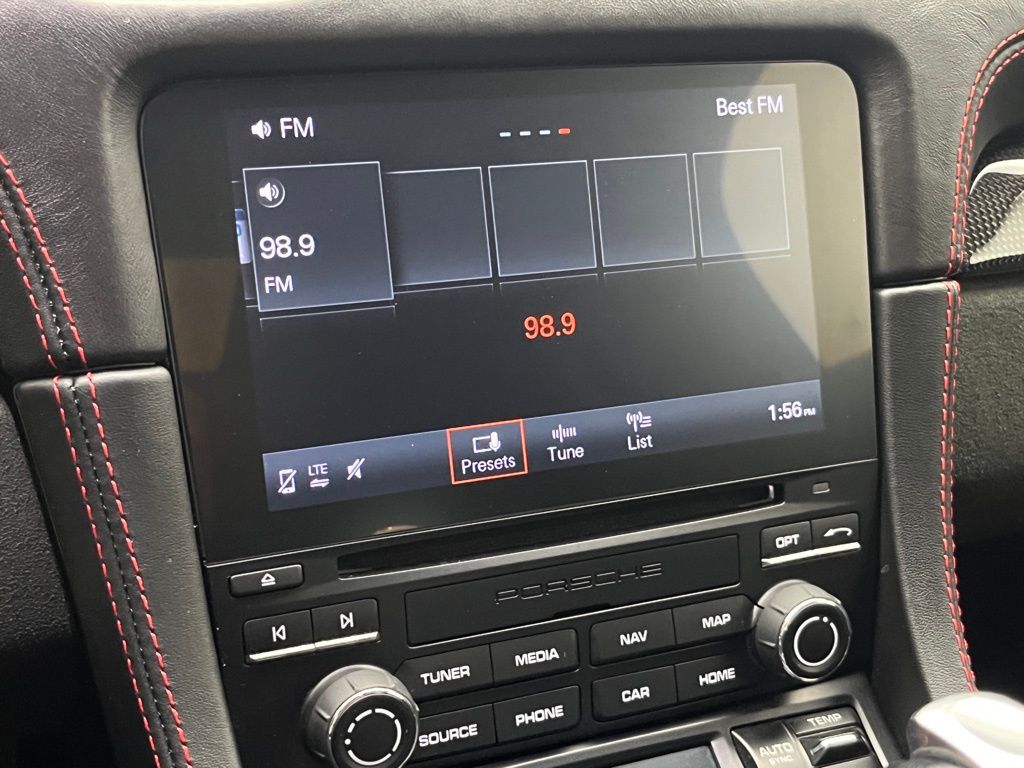 Thumbnail: 2022 Porsche 718 Boxster - 19