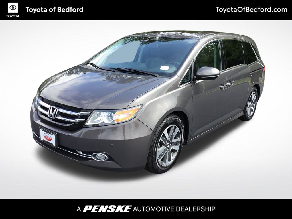 2015 Honda Odyssey Touring -
                  Bedford, OH