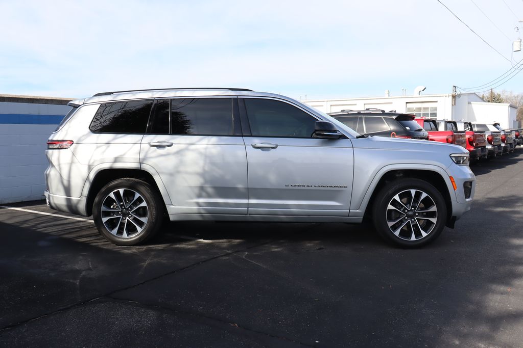 2022 Jeep Grand Cherokee L Overland 6