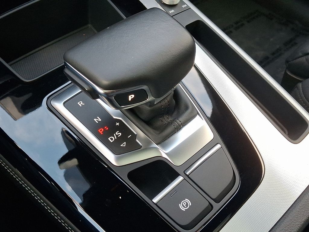 Thumbnail: 2023 Audi Q5 - 15