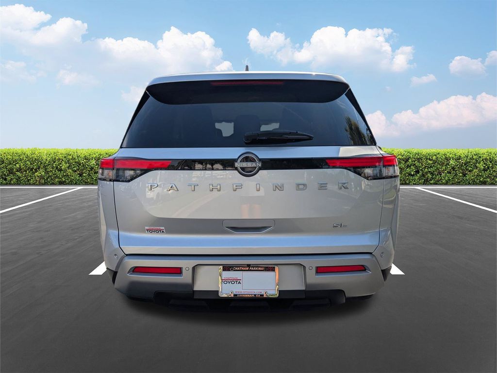 Used 2025 Nissan Pathfinder SUV