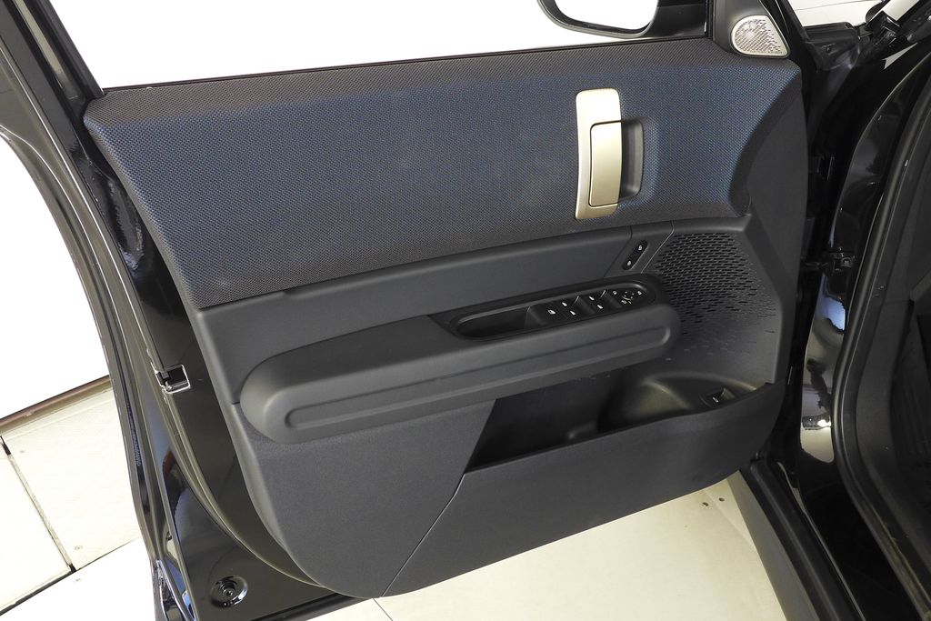 Thumbnail: 2025 MINI Cooper Countryman - 11