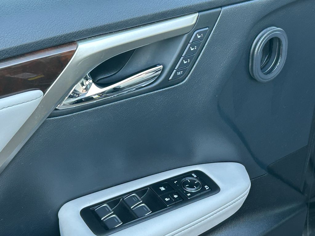 Thumbnail: 2019 Lexus RX - 12