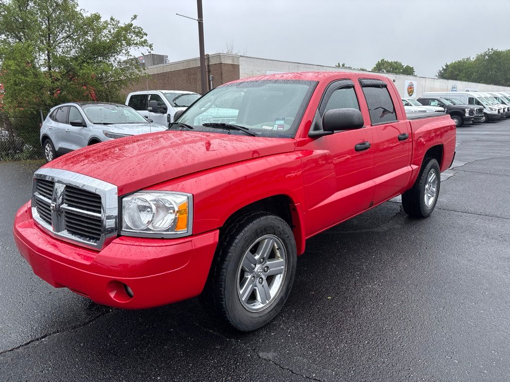 Flame Red Clearcoat 2007 Dodge Dakota SLT Quad Cab 4WD Pickup Truck Four-Wheel Drive 6-Speed Manual