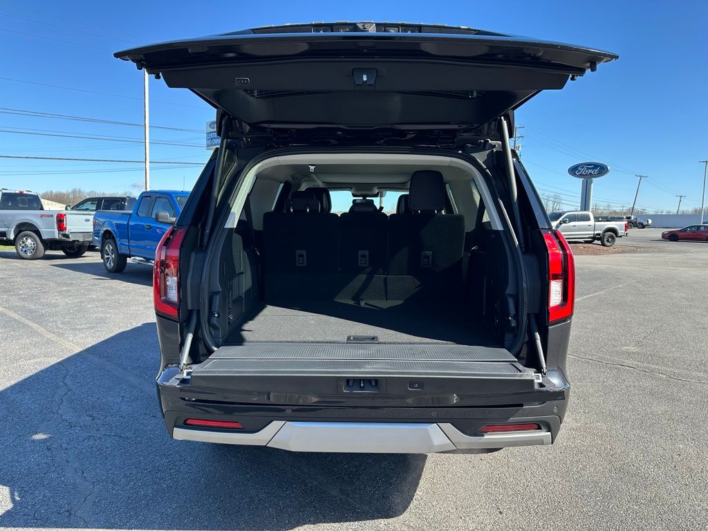 2026 Ford Expedition Max Platinum - 4
