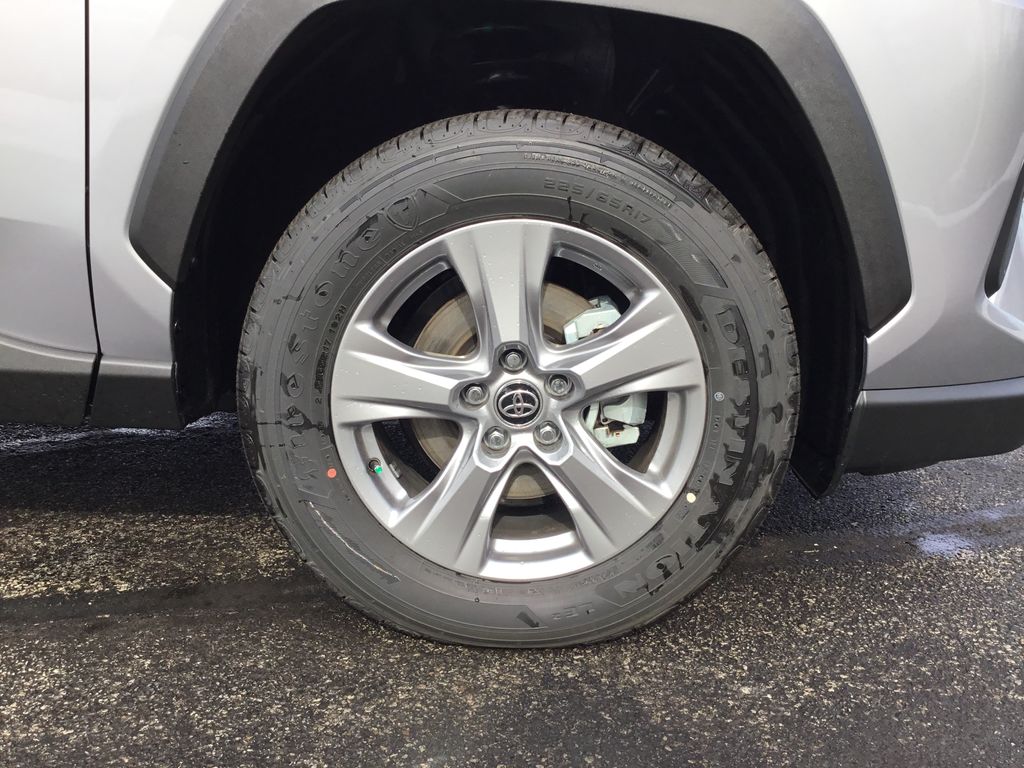 Thumbnail: 2025 Toyota RAV4 - 12