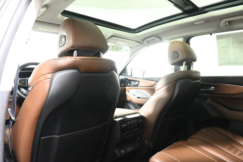 Thumbnail: 2023 Acura MDX - 32