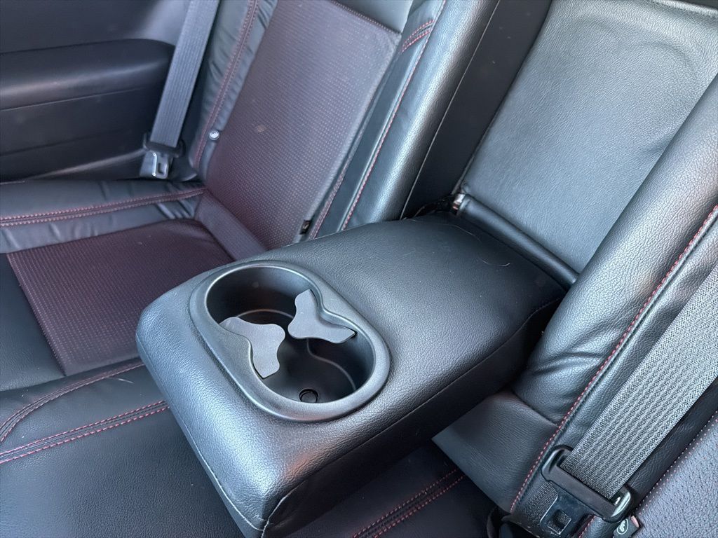 Thumbnail: 2017 Dodge Challenger - 32