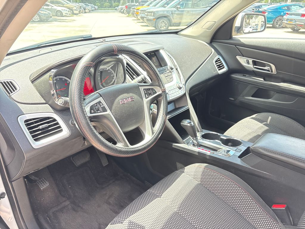 Used 2016 White GMC SLE-2 image 5