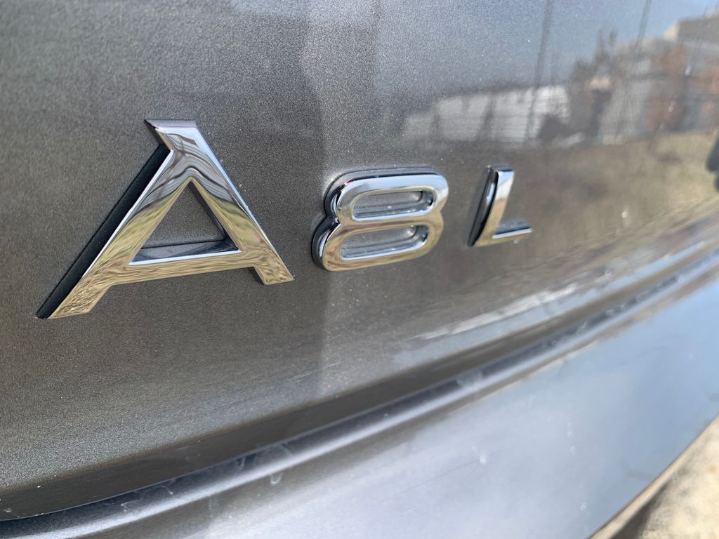 Thumbnail: 2021 Audi A8 - 7