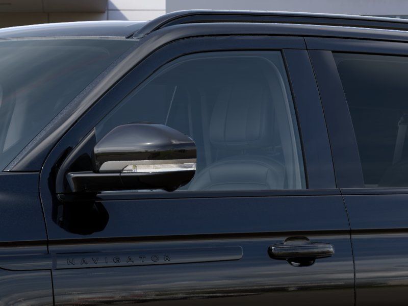Thumbnail: 2027 Lincoln Navigator L - 20