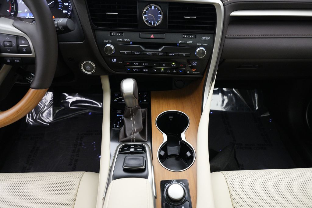 Thumbnail: 2017 Lexus RX - 13