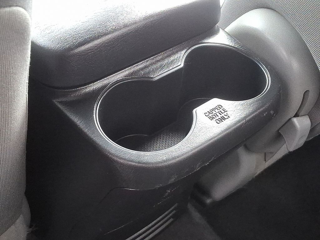Thumbnail: 2012 Toyota Tacoma - 16