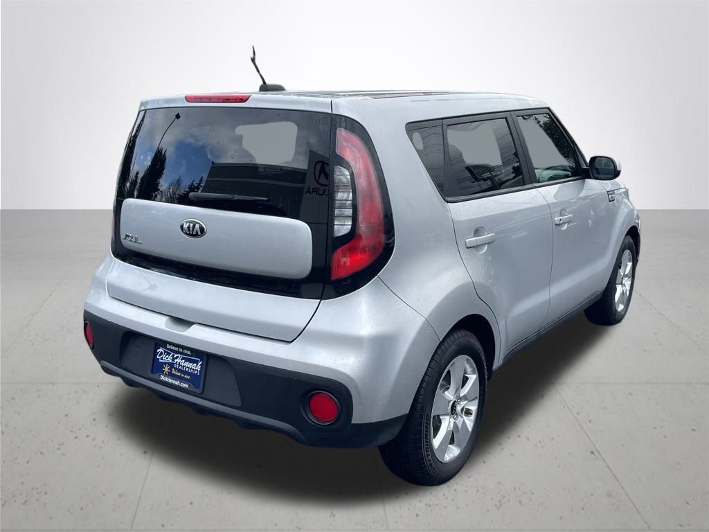 2017 Kia Soul Base